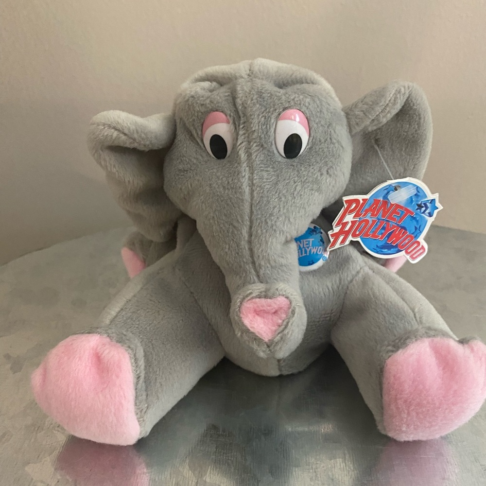 Vinatge planet hollywood 1997 popcorn the elephant Plush